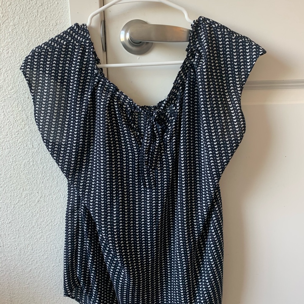 Heart-patterned blouse - Picture 3 of 3